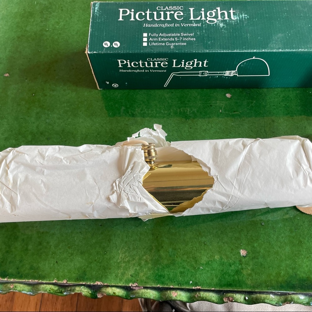 SOLD.   House of Troy Polished Brass Picture Light.